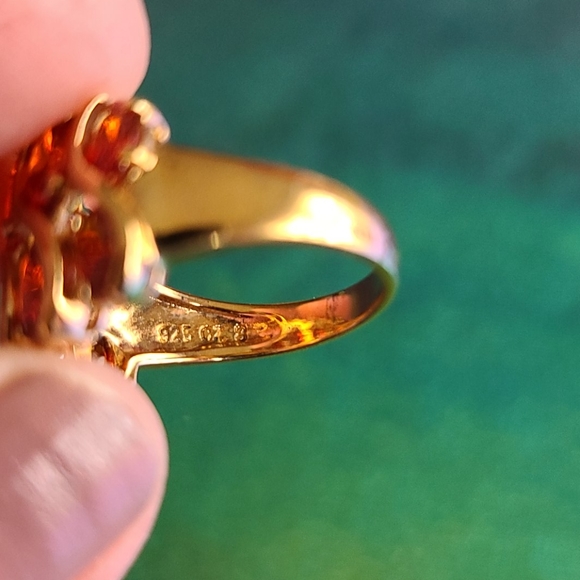 Ring - Picture 5 of 6